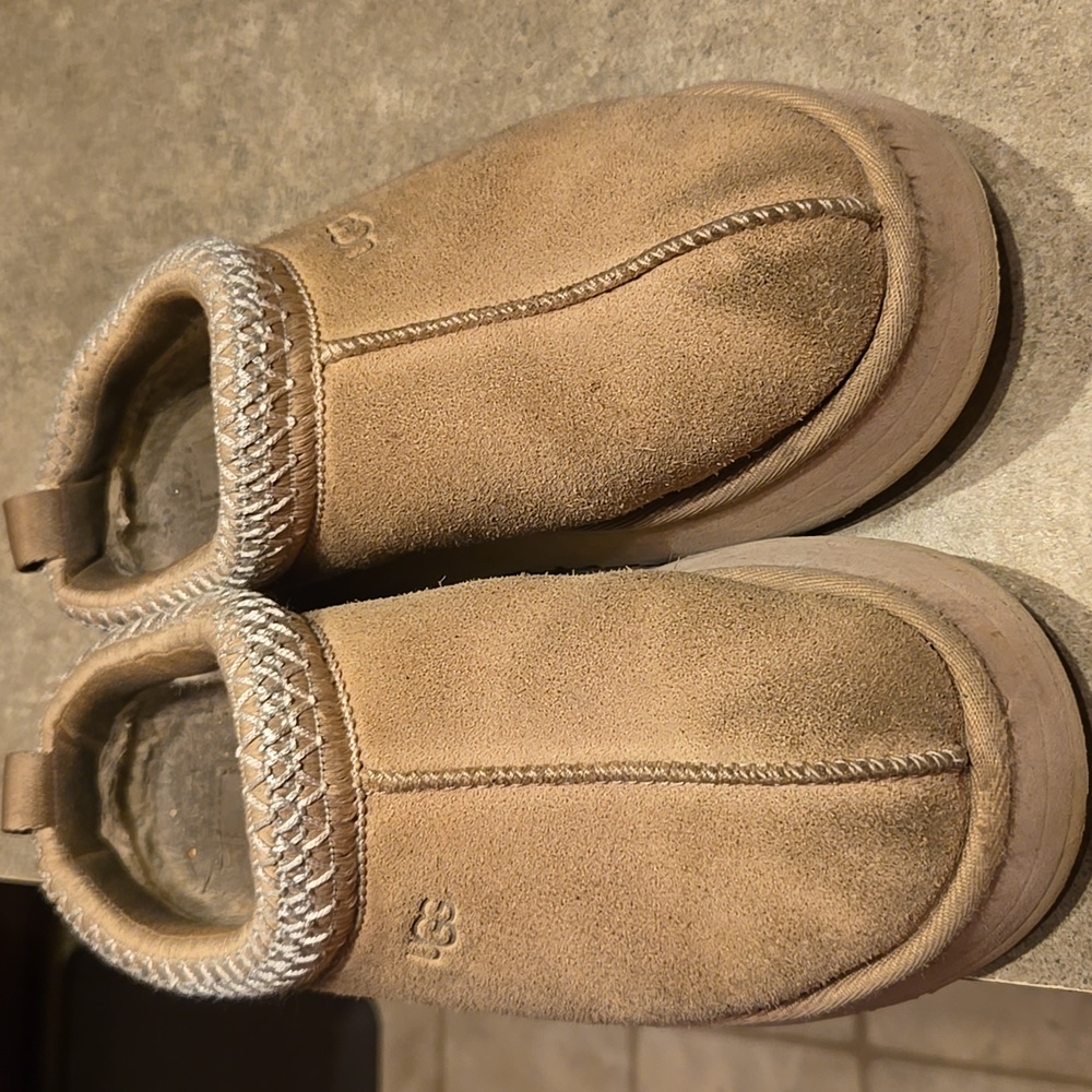 Platform UGG Tassman